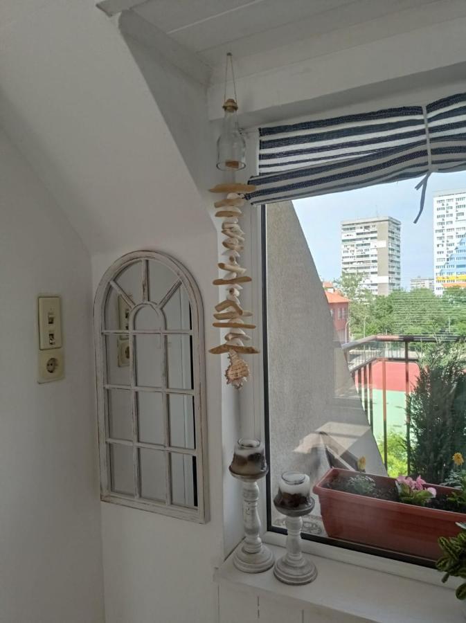 Studio San Stefano Burgas City Exterior foto